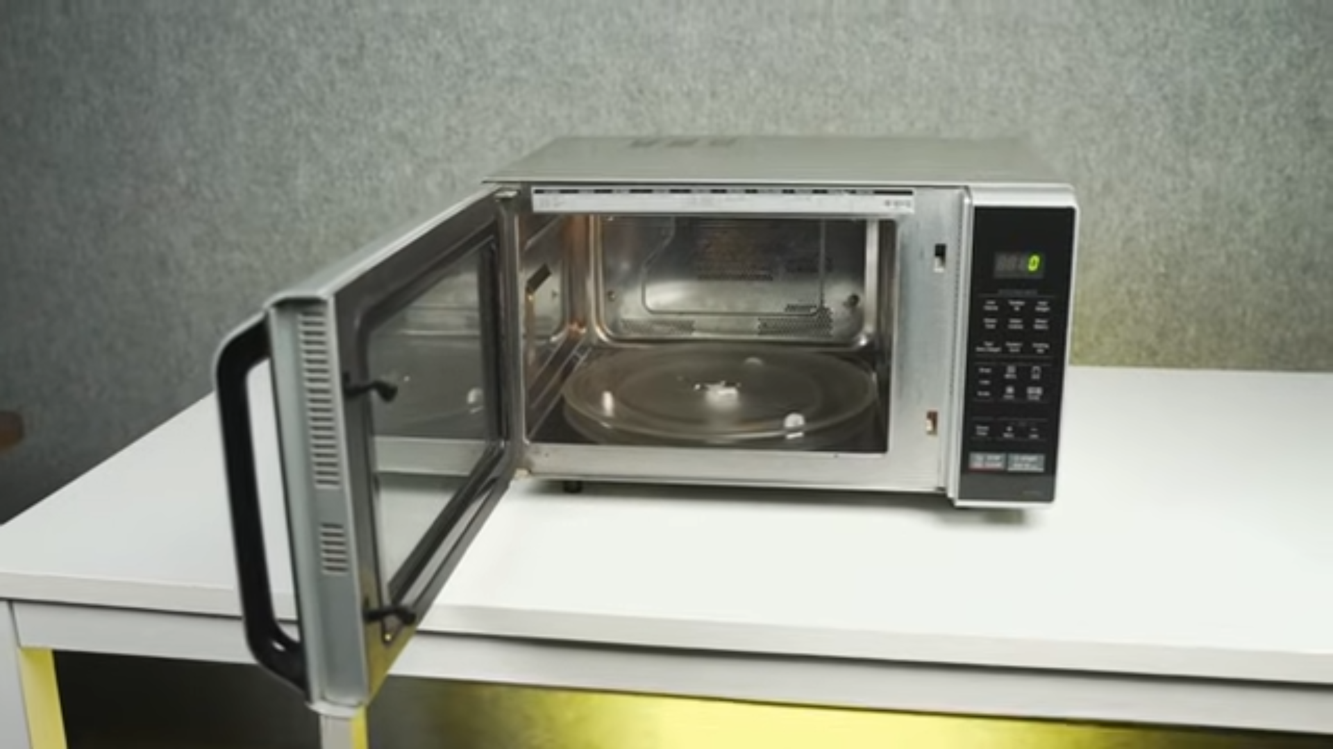 Domestic and Commercial microwave image